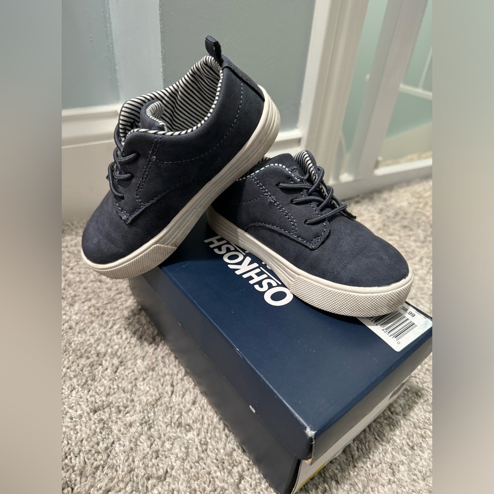 Toddler Boys OshKosh Putney Navy Shoes 7 Casual Vegan Leather Shoes